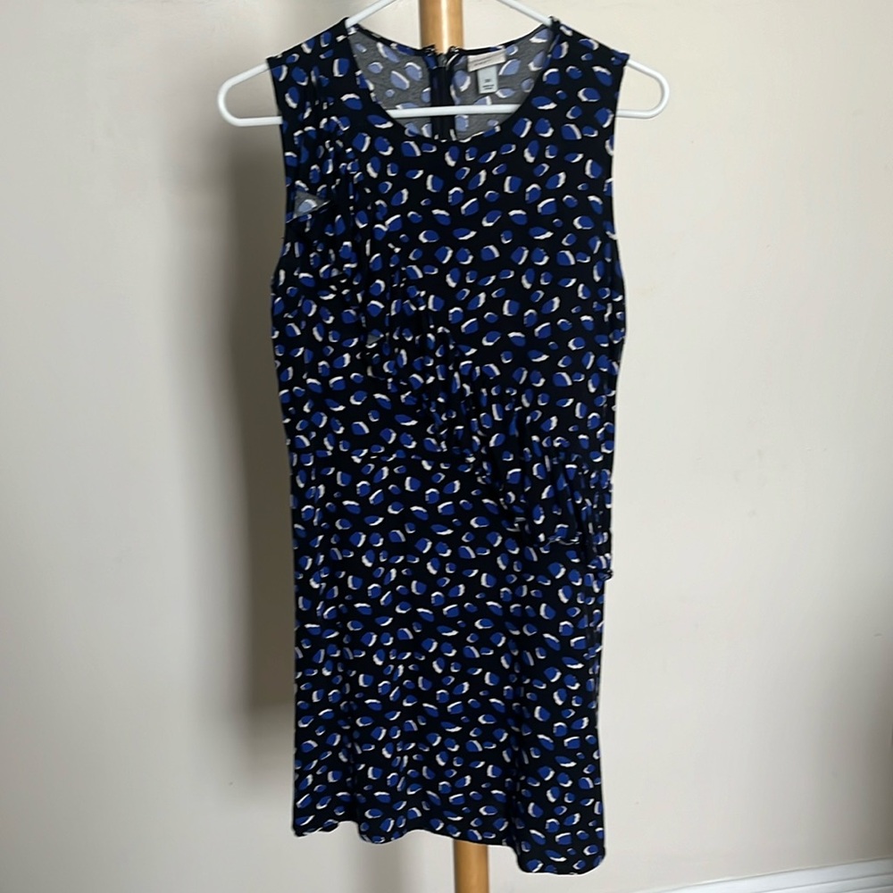 Black and blue short dress